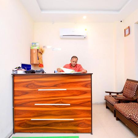 Oyo Flagship 38733 The Sai Palace Panchkula Extérieur photo